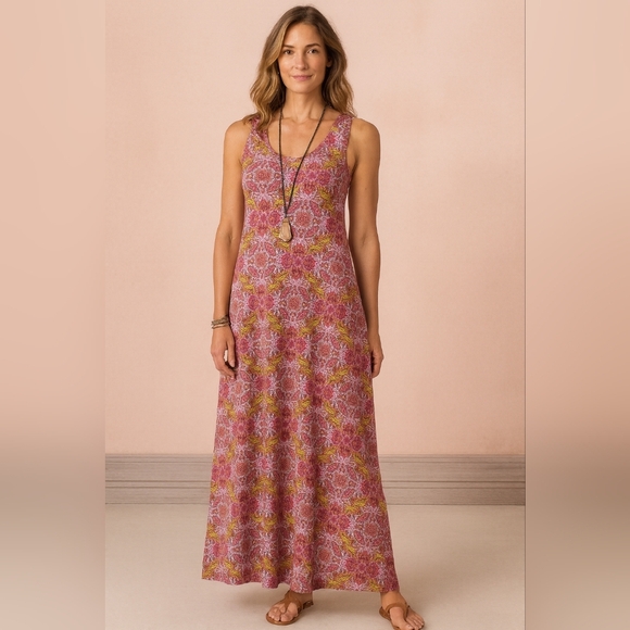 Soft Surroundings Santiago Medallion Maxi Dress Pink Jersey Knit Large 2EE22 - Picture 1 of 8